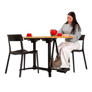 Hugodouble propped courtney chairforce