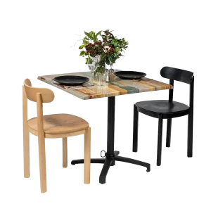 Ricardo80cmSquare RCWD AlecBaseBK Leon angled Chairforce 1