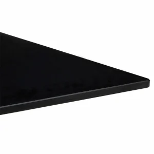 tabletops closeup diegoblack chairforce 6